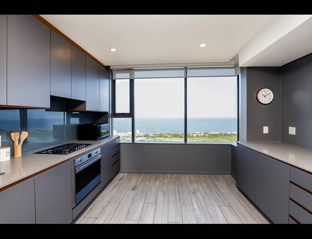 3 BEDROOM APARTMENT FOR SALE IN UMHLANGA RIDGESIDE